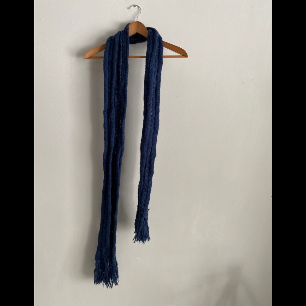 Navy knit scarf